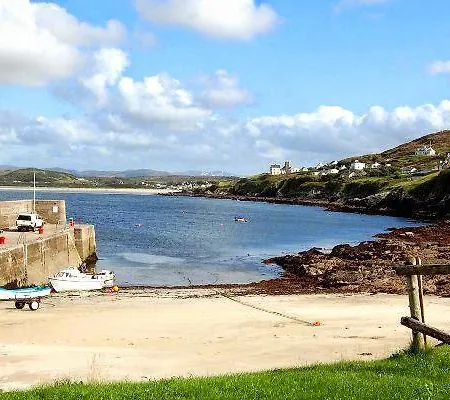 Nyaraló Cromlech Portnoo